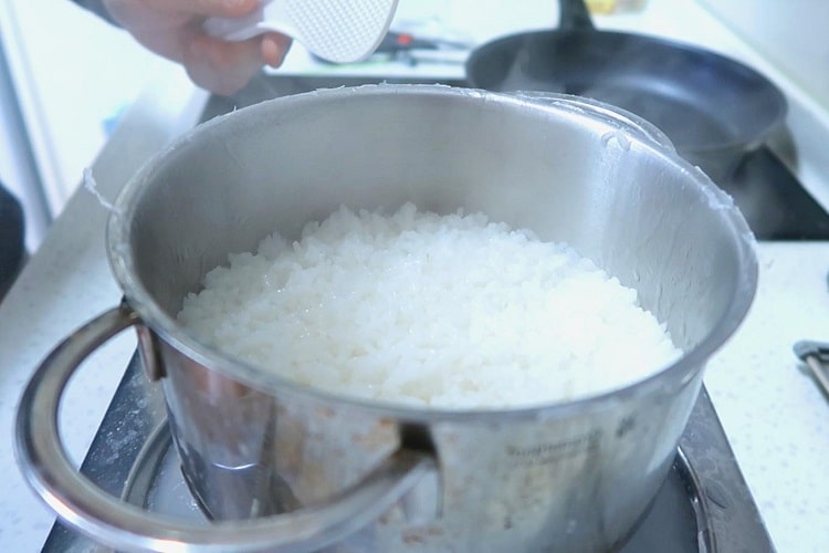 arroz na panela comum